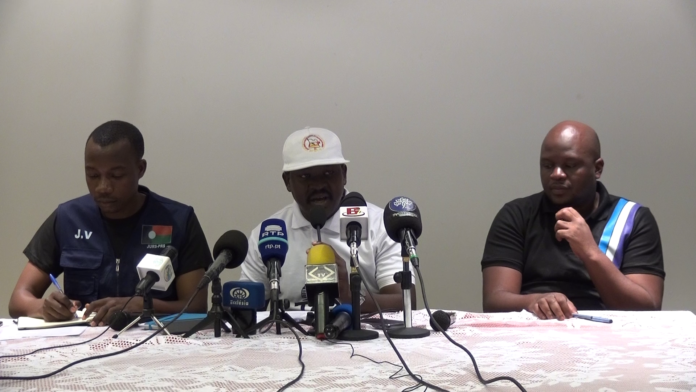 vlcsnap-2025-10-03-21h17m55s495